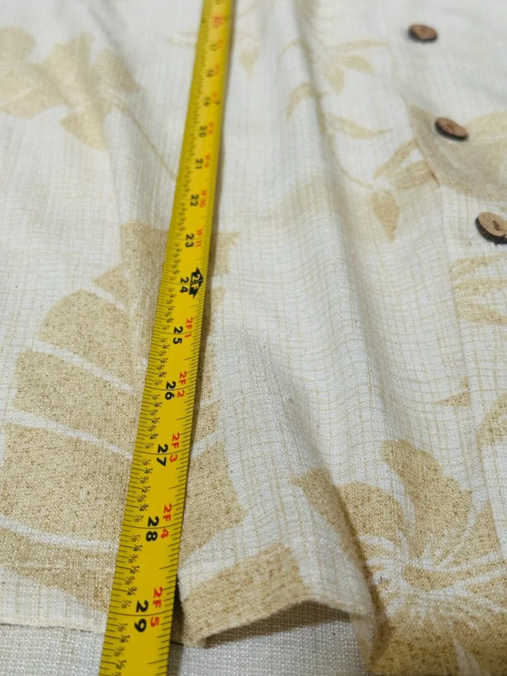 Men’s Maui Trading Company Beige Floral Short Sleeve Polyester Hawaiian Shirt XL